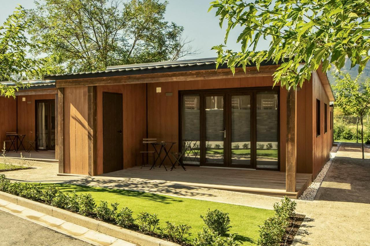El Arrebol Comfort Camp Jaca Ngoại thất bức ảnh