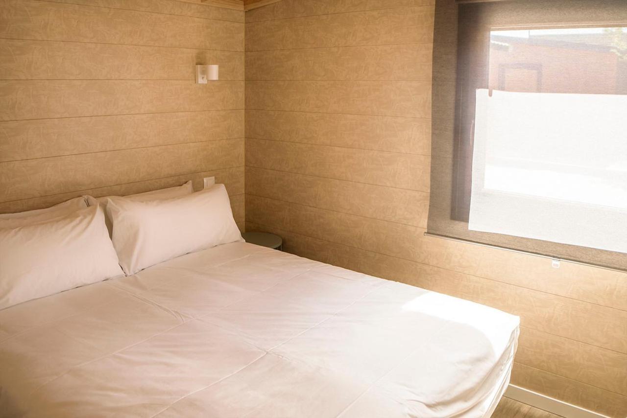 El Arrebol Comfort Camp Jaca Ngoại thất bức ảnh